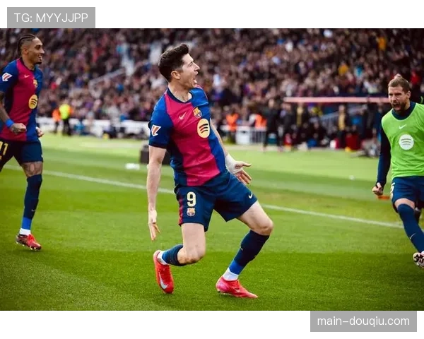 官方：莱万因累计黄牌停赛，将缺席下轮对阵马竞的关键战